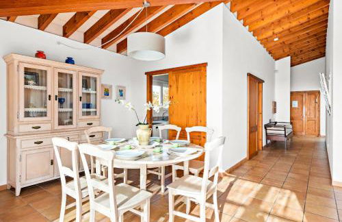 Villa Iris Torret by Escape Home - Foto 19