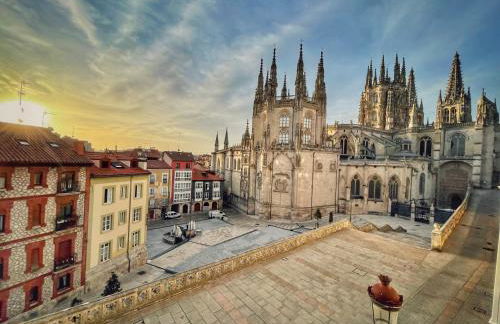 Una MIRADA A LA CATEDRAL-Apartamentos Burgos Catedral - Foto 31