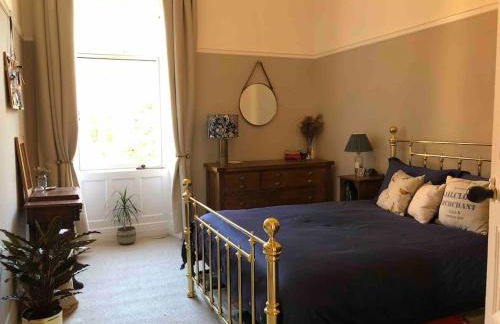 Spacious 3 bed flat in the heart of the west end. - Foto 24