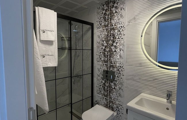 OlivAparts - Photo 49