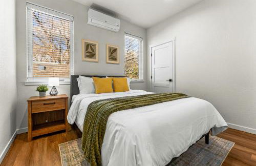 The Downtown Duplex - Pet Friendly - NEW BUILD - Foto 27