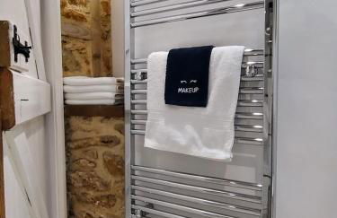 The Old Post Office Spacious 3-Bed Cottage in North Perrott - Photo 28