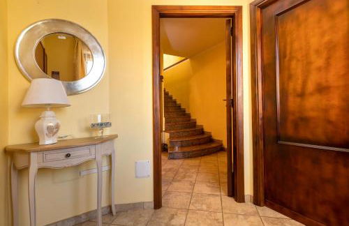 Casa Clara in Uri in the Nuraghe of Santa Cadrina a short distance from the beaches - Foto 14