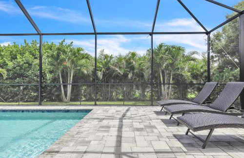 Cape Coral Oasis - Pool & Bintelli Golf Cart - Foto 6