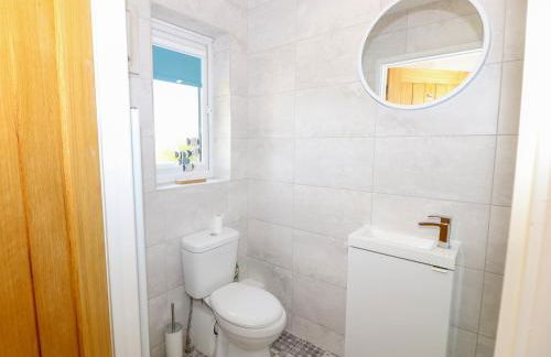 6 Yarmouth Cottages - Photo 17