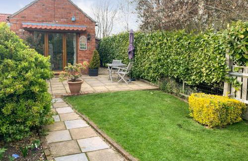 Cloverleaf - Photo 1