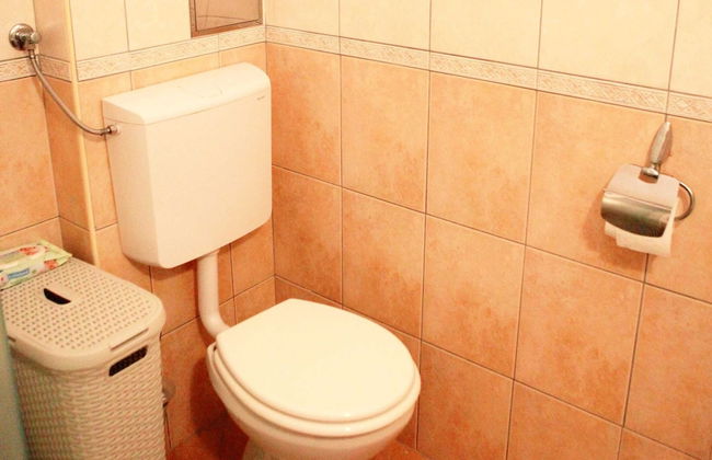 Apartment in Okrug Donji for 4 Person - Foto 8