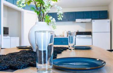 [L] House of Blues minutes KU/Mass & Shopping - Photo 20