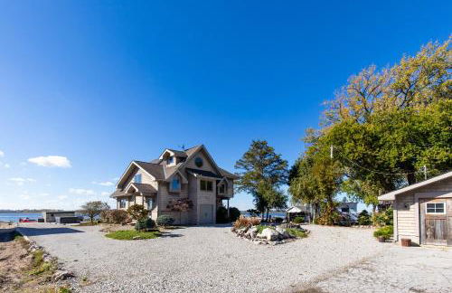 Waterfront Luxury Family Retreat - Foto 36