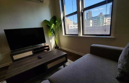 Heart of Detroit Gem! 2BR Apt - Photo 7