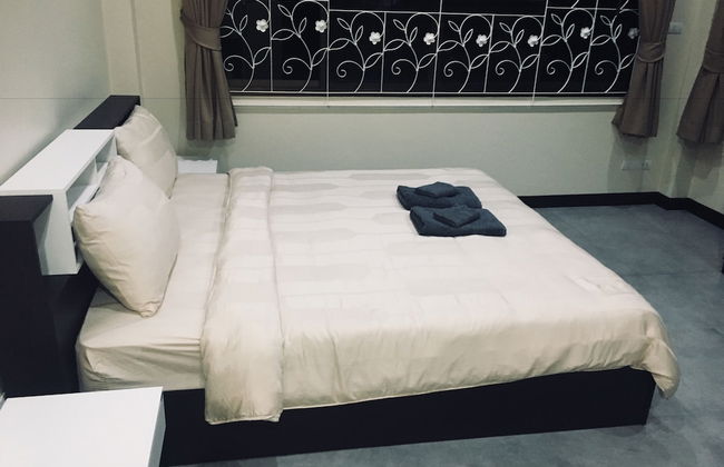 Family Villa Iona with Private Pool - Photo 3