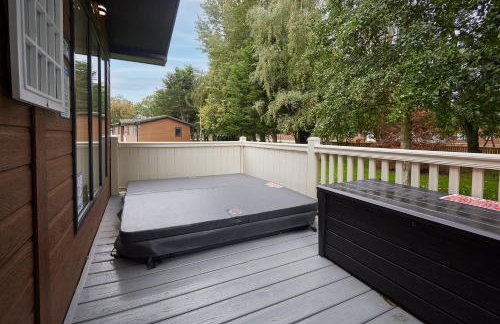 Happy Days Lodge with Hot Tub - Foto 34