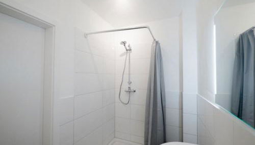 have-a-nice-Stay - Seth - Monteursunterkunft - Einzelbetten - gute Anbindung - Bettwäsche - Foto 3, towels, Shower