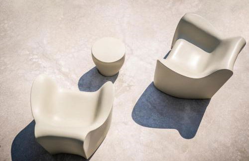 goldfinger + suites - Photo 15