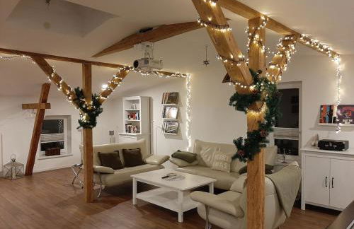 City-Apartment 2 - 120qm, Dart, Airhockey, Beamer - Foto 1