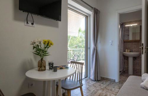 Kalamata Downtown Cuties - Foto 17