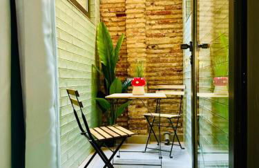 Mediterranean Flat next to the Historic Center - Photo 10