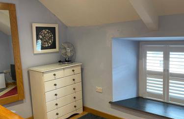 Cobble Cottage - Photo 10