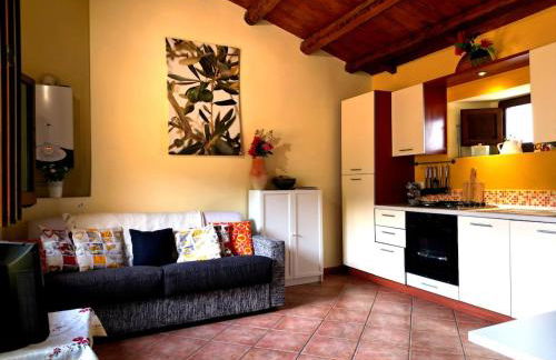 Apartment with Sunny Balcony overlooking Introdacqua - Foto 14