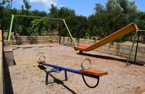 Alexandros Beachfront Apartments near Petalidi with Private Sunbeds & Sea View - Foto 35