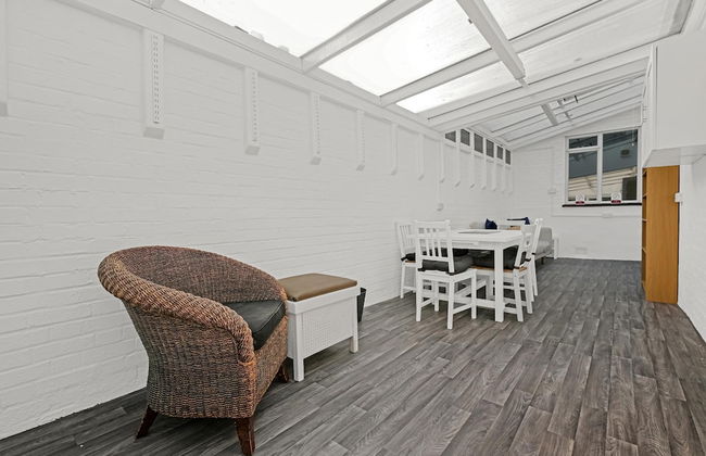 Heathrow Living Stanwell Serviced House - Foto 21