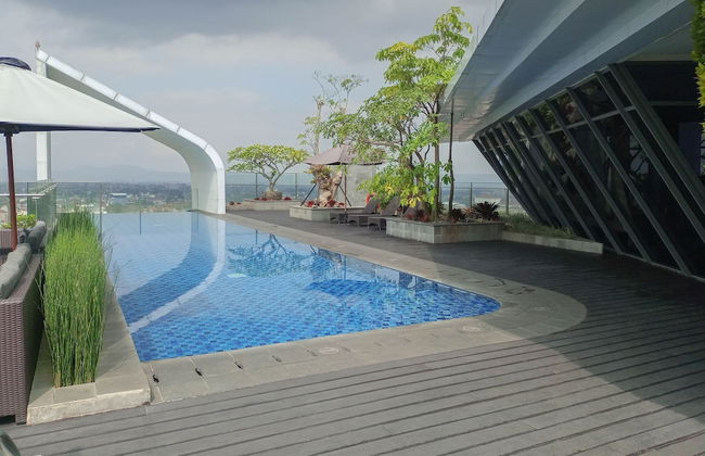 Comfortable And Homey 1Br At Uttara The Icon Apartment - Photo 17