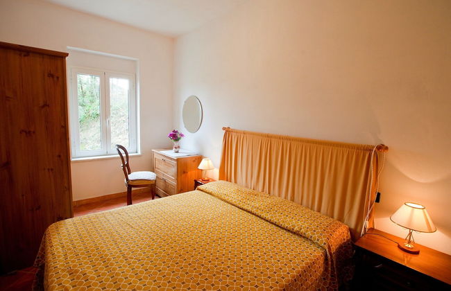 Spacious Home Surrounded by Nature - Foto 19