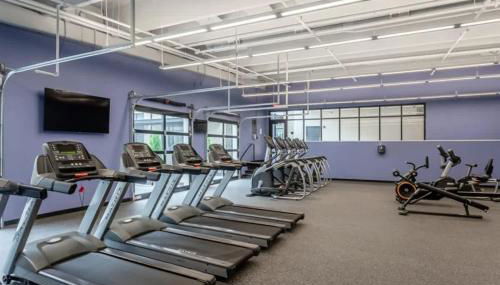 Pinnacle Heights 1Bdrm 2nd flr Near Walmart Amp Pool Fitness Center Yoga Studio Dog Spa - Foto 3