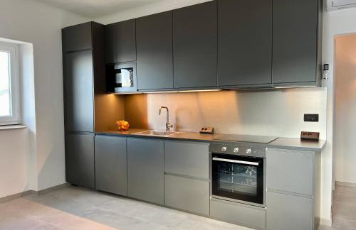 Newly Refurbished Komiza Haven - Photo 7