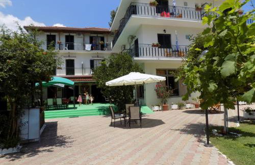 Des Roses Hotel - Foto 2