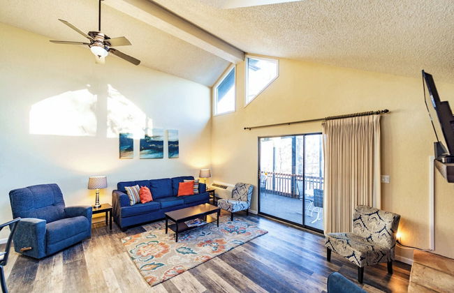 Serenity Now Quiet 4 BDR Next to Margaritaville! - Photo 18