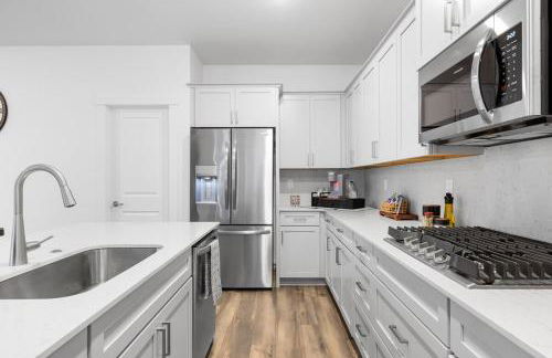 Creswell lane! Where luxury meets entertainment! - Foto 14