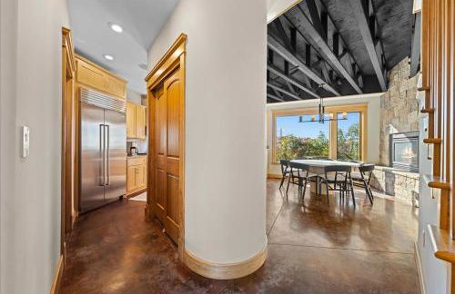 Family Lake Retreat Private Beach Dock Views - Foto 15