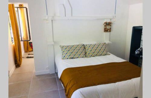 L'annexe des Cigales, à l'ombre des chênes lièges - Foto 9