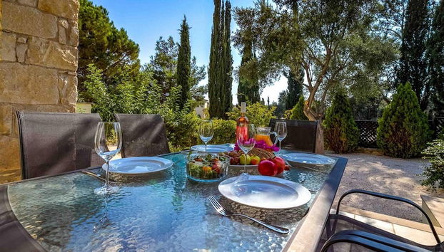 Villa Nefeli - Charming Townhouse in the Heart of Aphrodite Hills Resort - Foto 2, Habitación