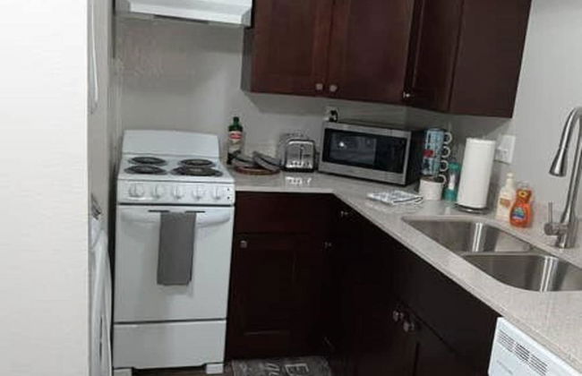 1 Bed Apartment next to SW Integris near Downtown - Photo 10