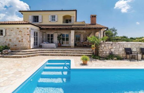 Three-Bedroom Holiday Home In Stifanici - Foto 7