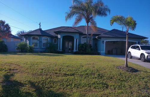 Port Charlotte Palms-Pet friendly, Heated Private Pool and Mini Orchard - Foto 70