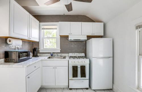 Stroll to Ocean Grove Boardwalk and Beach Sleek Apt - Foto 7