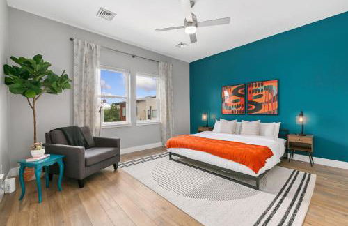 Contemporary Gem - Rooftop Deck & Private Hot Tub! - Foto 28