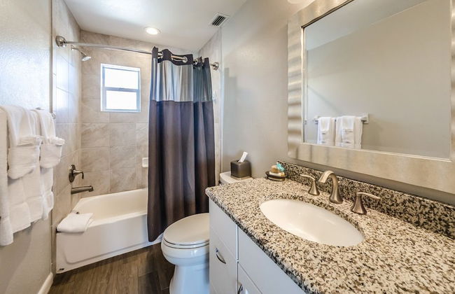 The New Hotel Indian Shores - Photo 16