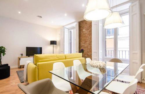 Increíble nuevo 3BD 2BTH - Centro de la ciudad - Foto 1