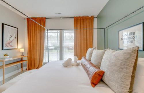 The Ultimate Double Rooftop Deck with Skyline Views - Foto 19