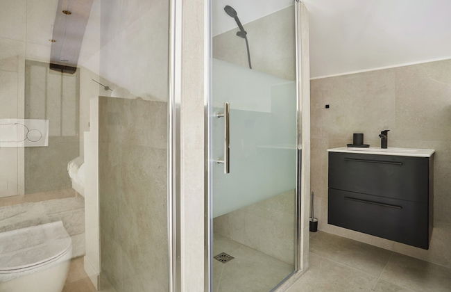 Amazing Apartment Le Marais Center of Paris - Photo 13