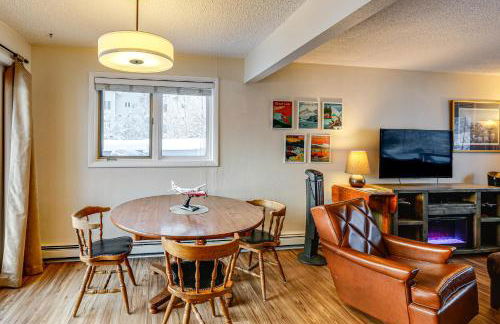 Riverside Retreat Cozy Fairbanks Home with View - Foto 6