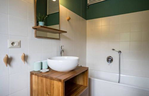 Casale rinnovato immerso nella campagna con splendida piscina privata - Foto 21