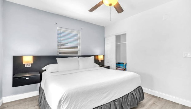 Beach Escape Corner Apartment - Foto 5, Habitación