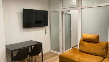 Modernes 2-room Apartment mit Terrasse - Foto 2