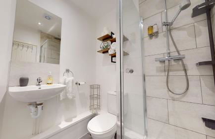 Charming 3 Bed Bungalow Parking & Wifi Business and Leisure by Jesswood Properties - Foto 17