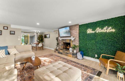 MtnCity Views 4BR Firepit FamilyRetreat NearUNR - Foto 7